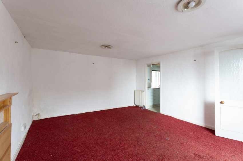 Images for Upper Flat EAID:20 BID:
