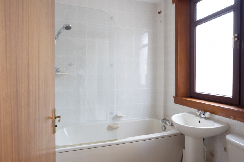 Images for Macindoe Crescent, , Kirkcaldy, KY1 2JQ EAID:20 BID:
