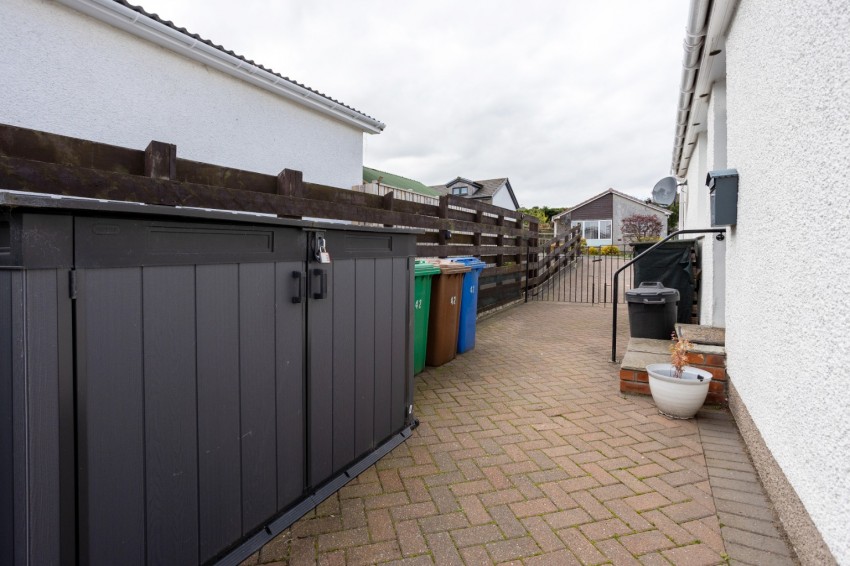 Images for Moray Court, , Auchtertool, KY2 5XS EAID:20 BID: